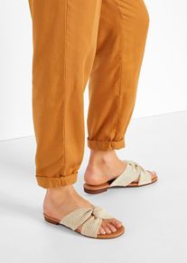 Pantolette in beige, Grösse 42, bonprix