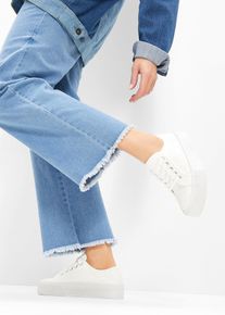 Plateau-Sneaker mit Lochstickerei in weiss, Gr&ouml;sse 39, bonprix