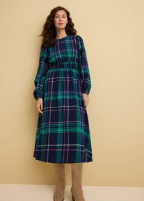 Robe en flanelle avec smocks en bleu, Taille 50, 100% coton, Couleur/Motif: bleu foncé à carreaux, bonprix