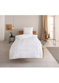 Kunstfaserbettdecke »Ellita, Bettdecke in 135x200 cm und weiteren Grössen erhältlich« leicht Füllung Polyester Bezug Polyester 1 Stk. tlg....