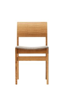 RAD + REFINED Sonder Stuhl mit Polster Form & Refine