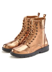 Lascana, Unisex, Lascana Stiefelette im angesagten Metallic-Look, Stiefel, Boots VEGAN, bronzefarben, 38, Im angesagten Metallic-Look