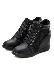 Lascana, Unisex, Lascana Sneaker &raquo;Freizeitschuh, Halbschuh, Keilstiefelette, Stiefelette&laquo; mit innenliegendem Keilabsatz und Spitzendetails, schwarz, 