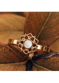 Holzkern Composition Ring Wei&szlig;es Perlmutt und Gold